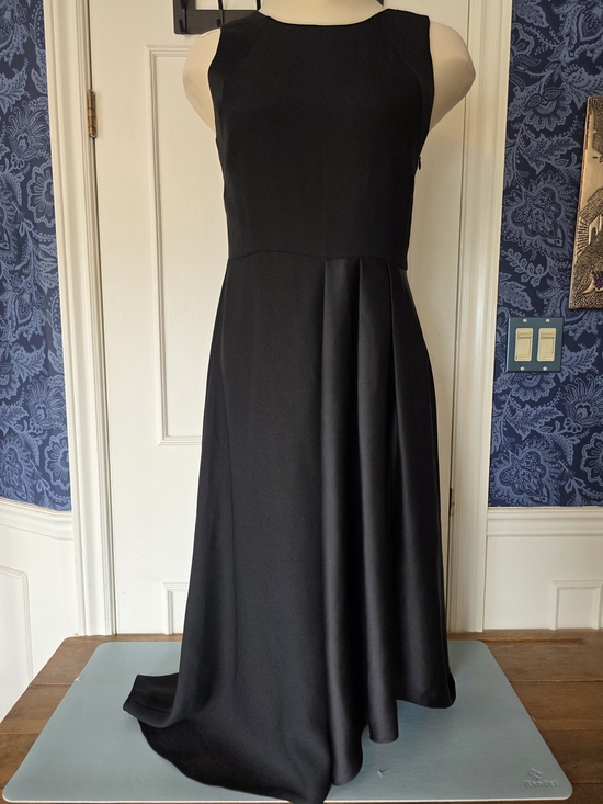 Banana Republic Dresses & Skirts - Banana Republic Black Sleeveless Asymmetric Drape Sateen Dress Gown Sz 6 formal